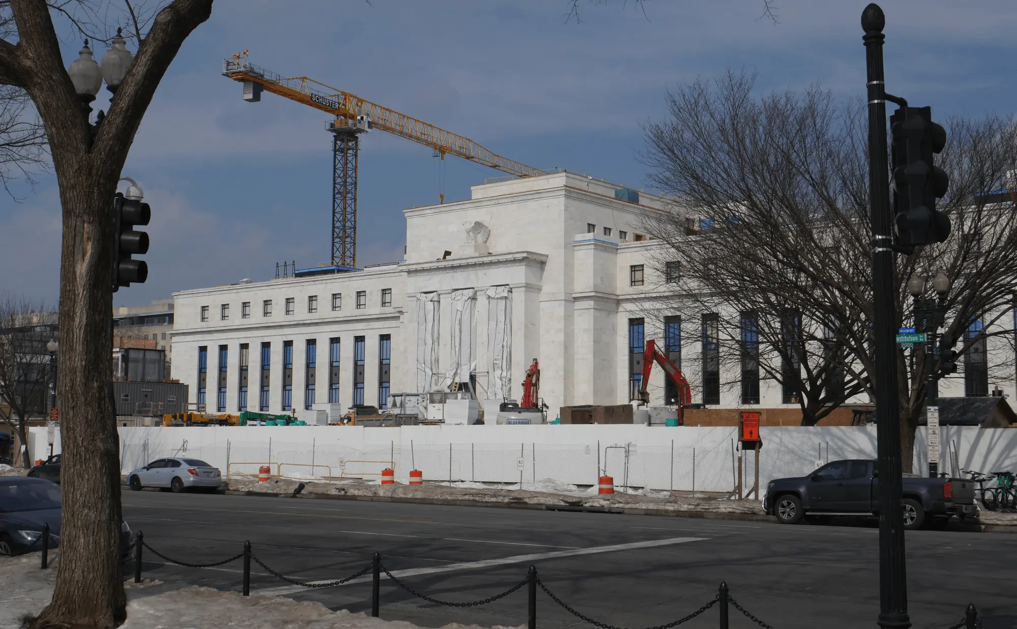 Where will the federal funds rate stand at the end of 2026?